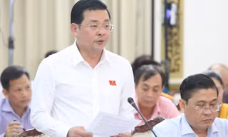Chủ tịch UBND TPHCM bổ nhiệm cán bộ chủ chốt 