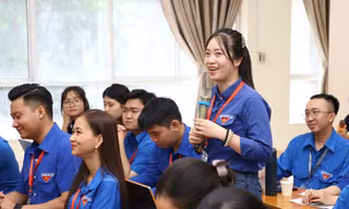 Cùng người trẻ tìm cách 'làm chủ cuộc chơi', vươn mình hội nhập