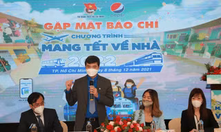 Hơn 3.000 tấm vé hỗ trợ đưa thanh niên công nhân, sinh viên về quê đón Tết 