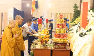TPHCM tưởng niệm, cầu siêu cho người mất do tai nạn giao thông