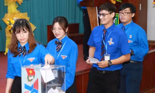 Bác sĩ Hà Thanh Đạt tái đắc cử Bí thư Đoàn trường Đại học Y khoa Phạm Ngọc Thạch 