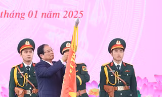 Lực lượng vũ trang TPHCM nhận danh hiệu anh hùng