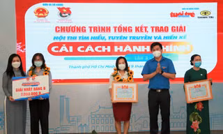 Đoàn viên Đoàn bệnh viện quận Bình Thạnh đoạt giải nhất hội thi cải cách hành chính 