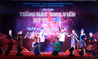 Bùng cháy đêm Gala tổng kết Liên hoan Tiếng hát Sinh viên KTX 2018