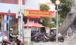 TPHCM nghiêm cấm biếu, tặng quà Tết cho lãnh đạo các cấp