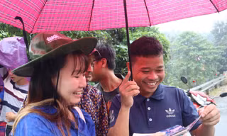 Cựu chiến sỹ tình nguyện chia sẻ công trình ý nghĩa với bà con vùng xa trong ngày mưa bão