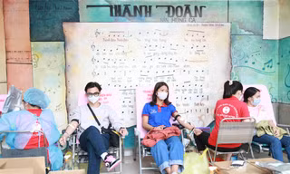 Tiếp nhận hơn 400 đơn vị máu nhân kỷ niệm 45 năm quan hệ ngoại giao Việt Nam - Thái Lan
