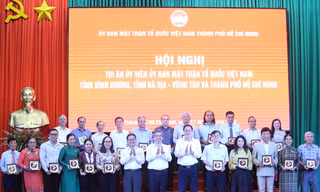 Vinh danh, tri ân hơn 300 ủy viên MTTQ Việt Nam TPHCM