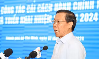 Chủ tịch TPHCM: Nghiên cứu ứng dụng trí tuệ nhân tạo vào nền hành chính