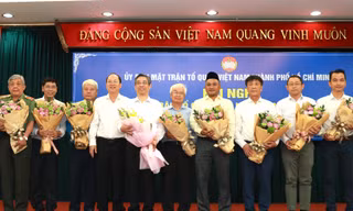 Phó bí thư Thành ủy Nguyễn Phước Lộc kiêm chức Chủ tịch Ủy ban MTTQ TPHCM