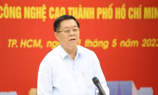 Trưởng ban Tuyên giáo Trung ương làm việc với Ban Quản lý khu Công nghệ cao TPHCM