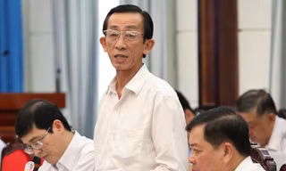 ĐBQH kiến nghị gói hỗ trợ hộ nghèo, hộ chính sách, hộ chịu ảnh hưởng của COVID-19 