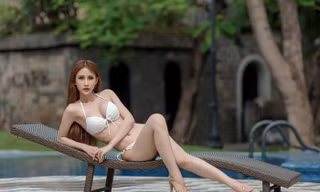 Chi Nguyễn diện bikini nóng bỏng trước thềm Miss Asia World 2018