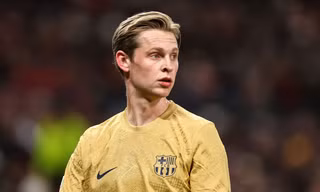 De Jong chốt hạ tương lai ở Barca, 'gieo sầu' cho MU