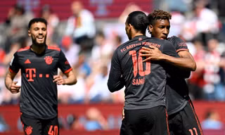 Thắng siêu kịch tính trước Koln, Bayern Munich vô địch Bundesliga