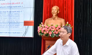 Cấp chứng chỉ hành nghề cho nhà giáo để tránh hiện tượng ‘thầy giáo mạng tự xưng’