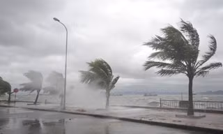 Xuất hiện vùng áp thấp ngoài khơi Philippines, Biển Đông có thể đón bão