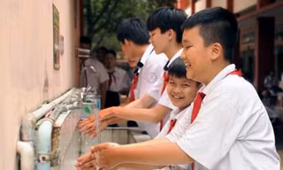 Nâng cao nhận thức tiết kiệm nước, bảo vệ môi trường cho học sinh Hà Nội