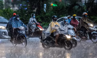 Hầu hết các khu vực trên cả nước hôm nay đón mưa dông.