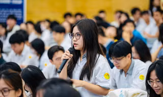 Chủ biên Chương trình Ngữ văn gợi ý học sinh cách làm bài đạt điểm cao