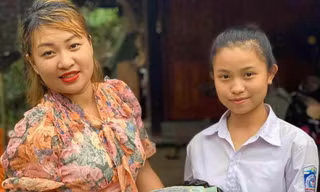 Dung trả lại số tiền, vàng cho người đánh rơi. 