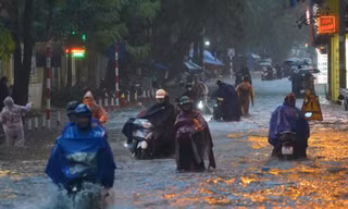 Vì sao mưa lớn ngày càng dữ dội ở Việt Nam?
