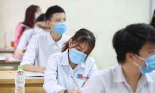 Hà Nội đề xuất thu học phí trực tuyến bằng 75% mức thu học trực tiếp. (ảnh: Như Ý)