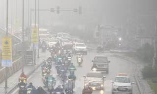 Miền Bắc đón mưa dông, Nam Bộ nắng nóng