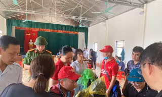 Hỗ trợ chuyển đổi máy 4G miễn phí cho thuê bao Viettel
