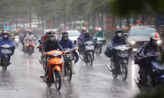 Miền Bắc ngày mưa, đêm lạnh 