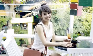 Bốn nữ sinh 9X xinh đẹp thu nhập 'khủng'