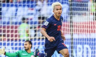 Tiền vệ Chanathip Songkrasin kịp hồi phục chấn thương dự King's Cup