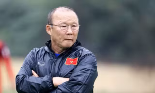 Hoãn V-League để tuyển Việt Nam chuẩn bị đấu Thái Lan