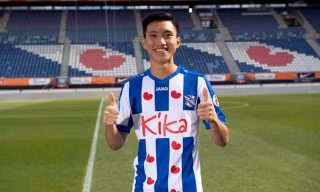 HLV Heerenveen tiếc nuối vì Văn Hậu không kịp sang Hà Lan đấu Ajax