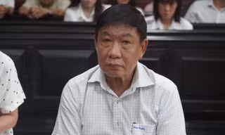 Ông Phan Minh Tân tại phiên tòa.