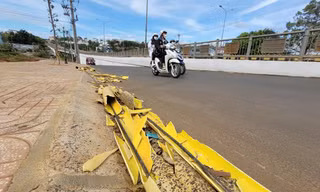 Hệ thống dây cáp đặt bên đường không được chôn xuống đường