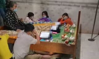 Mẹ chết lặng khi chứng kiến 3 con tử vong ở hồ nước gần nhà