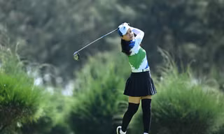 62 chiếc cúp được trao trong ngày bế mạc Bamboo Airways Golf Tournament 2022