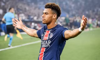 Viết lại lịch sử Champions League, Desire Doue thẳng tiến tới danh hiệu Cậu bé Vàng