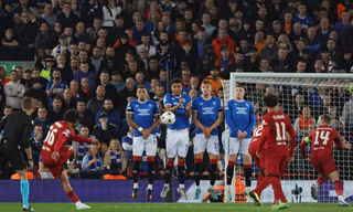 Trong khủng hoảng, Liverpool có chiến thắng sau khi Klopp làm điều hiếm thấy