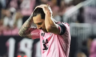 Trong khi MLS ăn mừng, tại sao Lionel Messi lại tâm tư? 