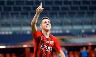 Oscar rời Trung Quốc: Sự kết thúc của kỷ nguyên vàng China Super League