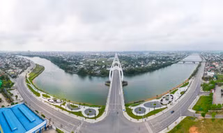 Sông Hiếu, nơi các runner của Tiền Phong Marathon 2025 chạy qua, có gì đặc biệt?
