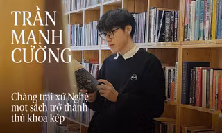 Chàng trai xứ Nghệ mọt sách trở thành thủ khoa kép