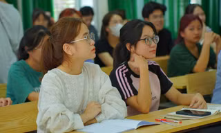 Tín dụng cho sinh viên: Gỡ nút thắt chính sách
