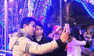 Những khoảnh khắc ấm áp đêm Noel 2012