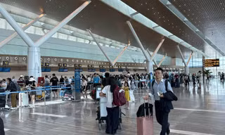 Gần 2,3 triệu khách sẽ qua ga T3 Tân Sơn Nhất mùa hè này