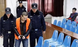 Một người đàn ông họ Wang tại tòa án Tây An, tỉnh Thiểm Tây vào tháng 3/2014 vì tội buôn bán nội tạng người bất hợp pháp