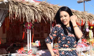 Thu Phương mua đồ đón Tết ở Mỹ