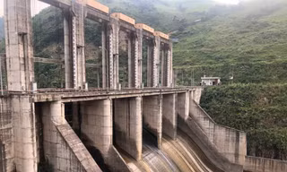 Nhà máy thủy điện Tà Thàng (Vietracimex) được xây dựng không phép ở Lào Cai.